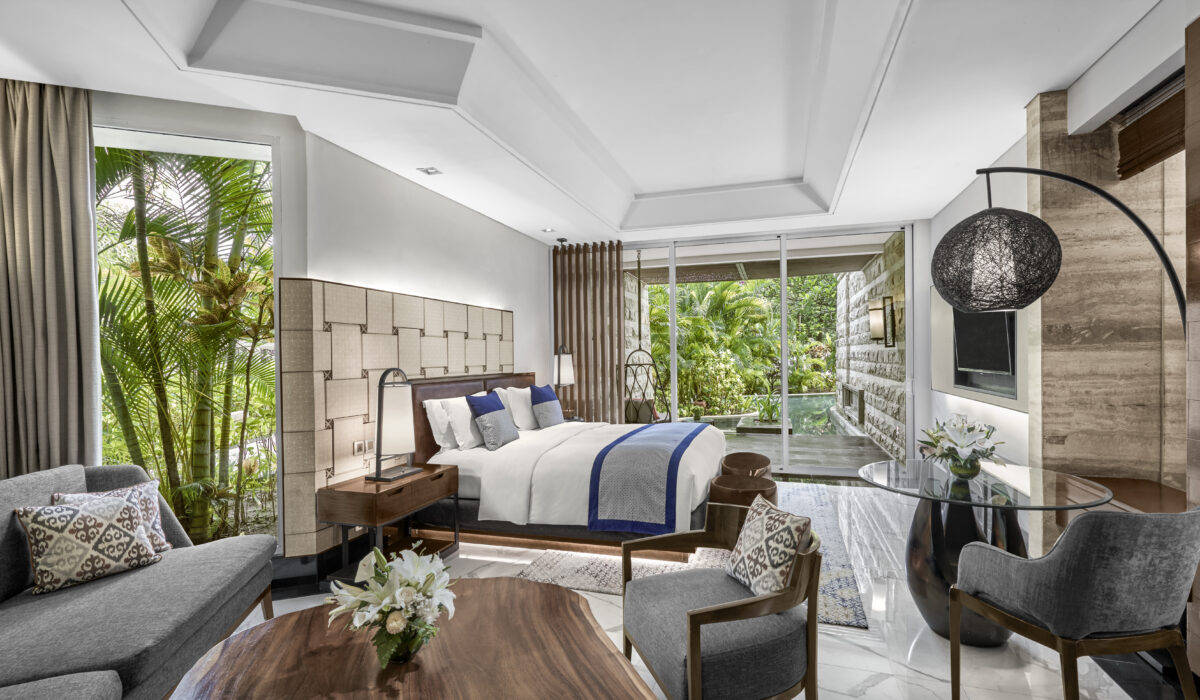 Luxury Room Pool Access (1)