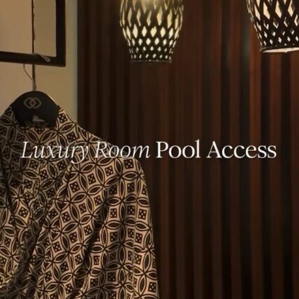 Luxury-Accomodation-Instagram-Post